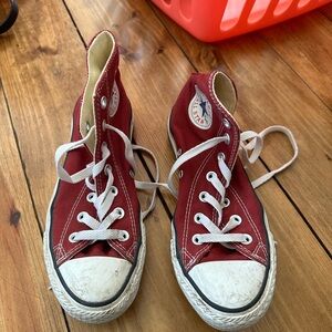 Women’s Maroon high top converse size 7